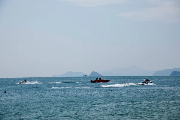 Guangdong Province, Shenzhen Meisha beach bar are cloth nets speedboat