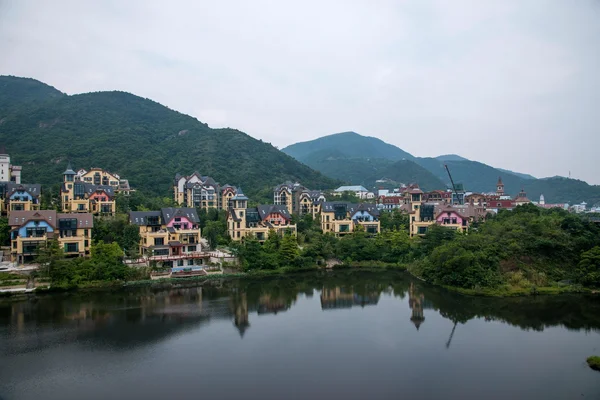 Shenzhen City, Guangdong Province, East Dameisha Tea Stream Valley luxury real estate villa construction