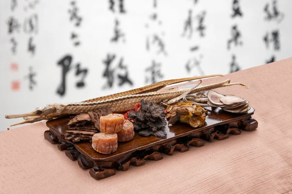 Chinese traditional medicine health benefit