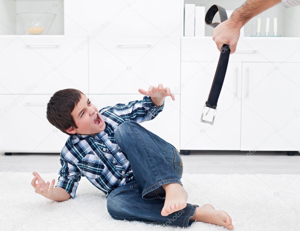 Наказание родителей за фото их детей Наказание родителей за фото их детей