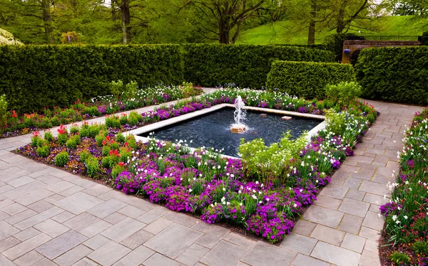 Fountain garden at Longwood Gardens, Pennsylvania.