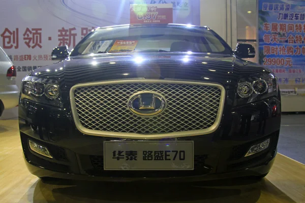 New concept Huatai road Sheng E70 cars in a car sales shop, Tang