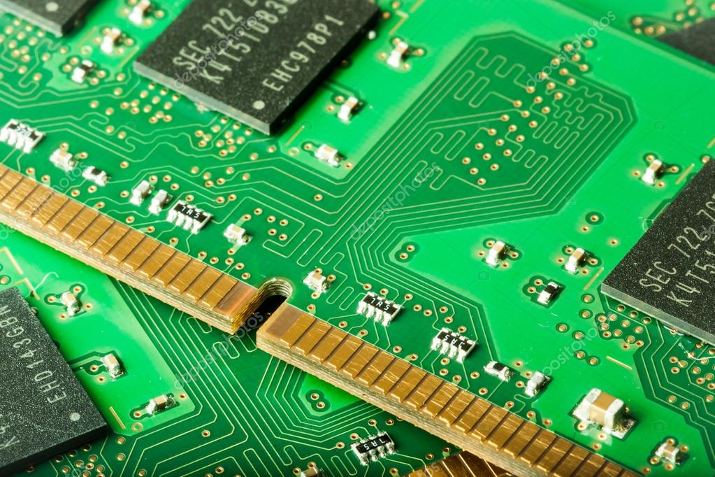 depositphotos_32654331-RAM-memory-module-connectors.jpg