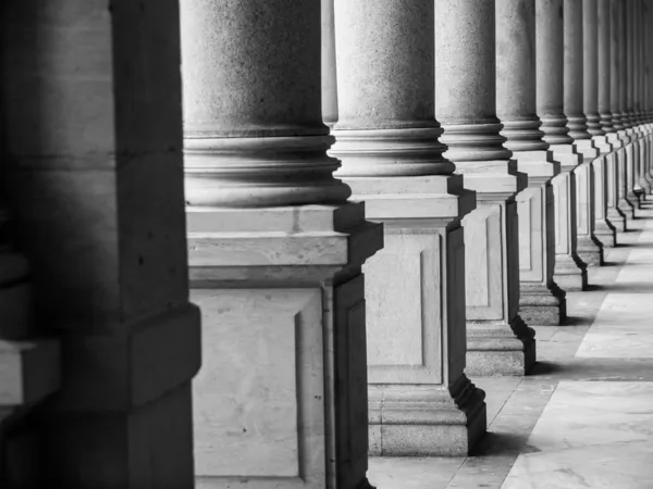 Row of columns in black and white