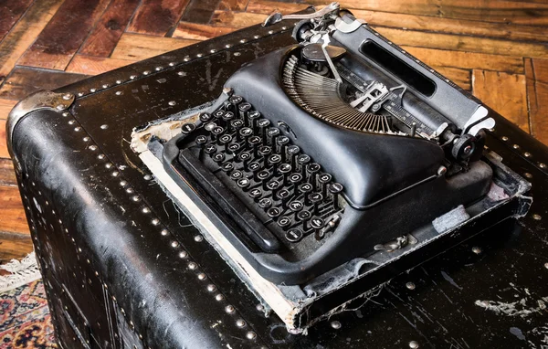 Retro Vintage Typewriter