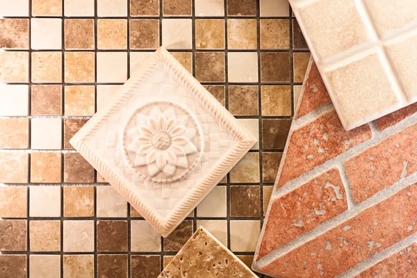 Decorative ceramic tile