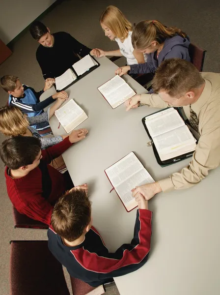 Young People's Bible Study And Prayer