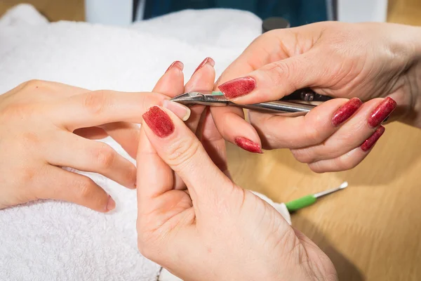 Cuticle cutting