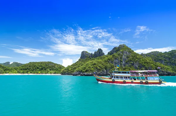 KOH SAMUI, THAILAND - JUNE 30 : undefined big boat of traveler s