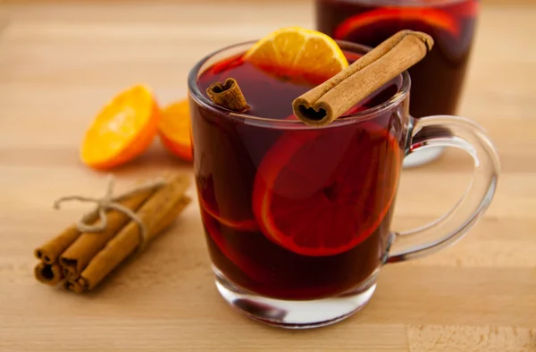 Mulled wine with cinnamon