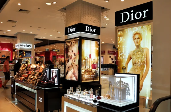 Pattaya, Thailand: Cosmetic Company Boutiques at Upscale Shopping Center