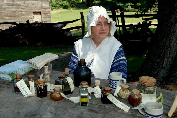 Sleepy Hollow, NY: Woman with Colonial Medicines