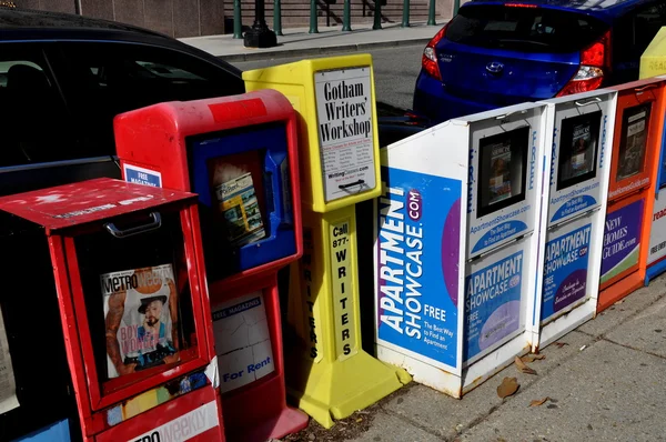 Washington, DC: Newspaper Vending Boxes
