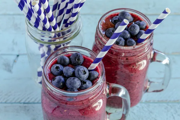 Blueberry and Blackberry smoothie shakes