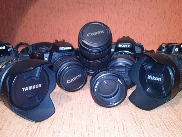 Many, camera, cameras, digital, slr, dslr, nikon, nikkor, canon, sony, body, lens, equipment, quality, tamron, photo, photograph, photographer, foto, fotograf, picture, pictures, take, taking,