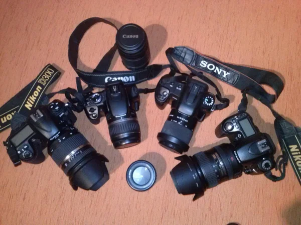 Many, camera, cameras, digital, slr, dslr, nikon, nikkor, canon, sony, body, lens, equipment, quality, tamron, photo, photograph, photographer, foto, fotograf, picture, pictures, take, taking,
