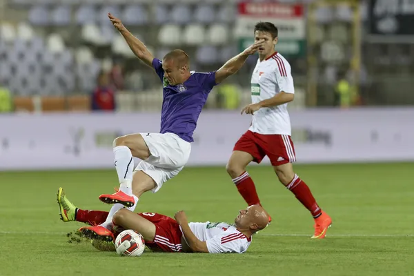 UTE vs. DVSC OTP Bank League football match