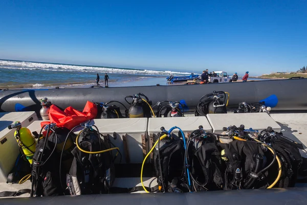 Scuba Dive Boat Oxygen Bottle Rigs Divers