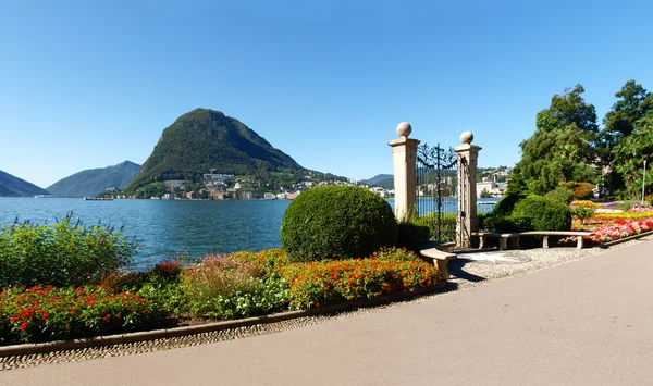 Gate at lake of Villa Ciani