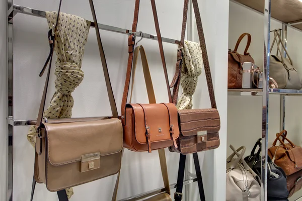 Coccinelle store. Fashion bags and accessories.