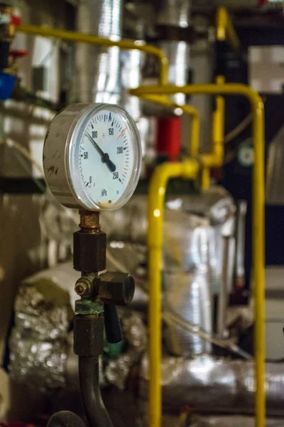 Boiler pipe gas meter