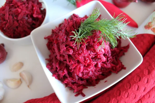 Salad with red beet