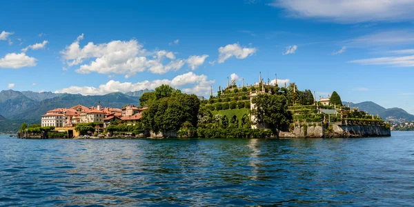 Islad Bella Maggiore Lake