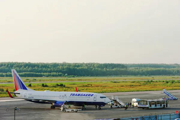 Boeing-737 plane service at Strigino's airport in Nizhny Novgorod