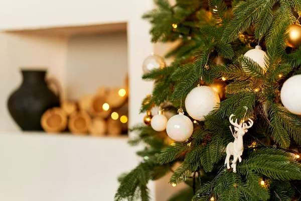 Interior Festivo Acolhedor Com Uma Árvore Natal Férias Casa Com — Fotografia de Stock