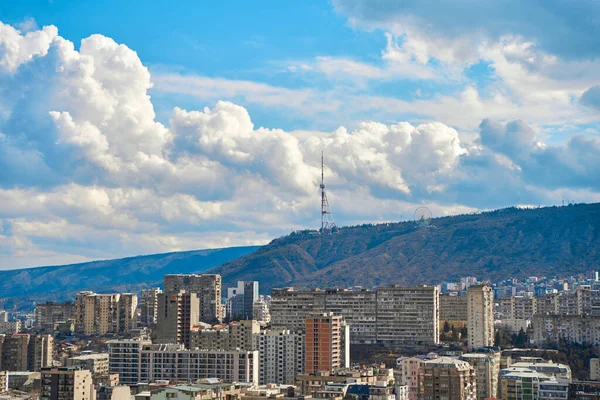 Panorama Över Tätbefolkad Stad Tbilisi Stad Landskap Från Ovan — Stockfoto