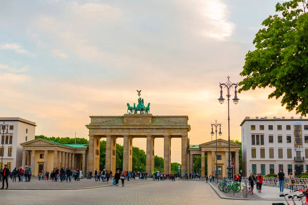 Famosa Puerta Brandenburgo Berlín Monumentos Arquitectónicos Alemania Berlín Alemania 2019 — Foto de Stock