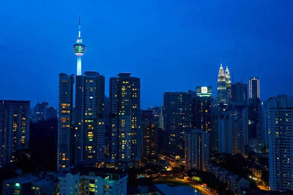 Paisaje Vista Nocturna Centro Megápolis Moderna Kuala Lumpur Malasia 2020 —  Fotos de Stock