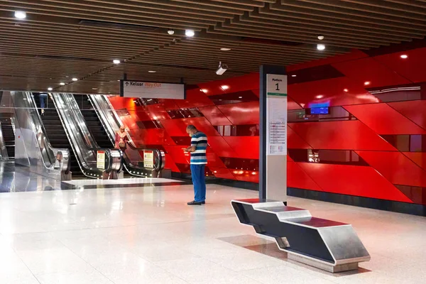 Interior Moderna Estación Metro Malasia Kuala Lumpur Malasia 2020 — Foto de Stock