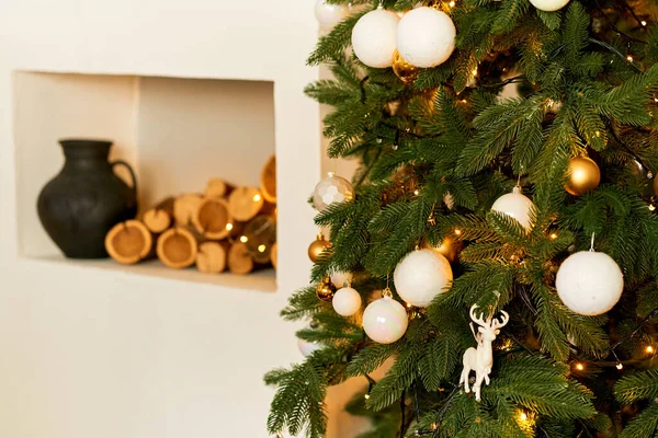 Interior Festivo Acolhedor Com Uma Árvore Natal Férias Casa Com — Fotografia de Stock