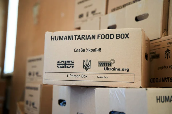 Scatole Con Aiuti Umanitari All Ucraina Dal Regno Unito Dnipro — Foto Stock