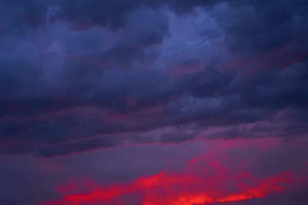 Fiery Summer Sunset Landscape Orange Sun Dark Blue Sky — Stock Photo, Image