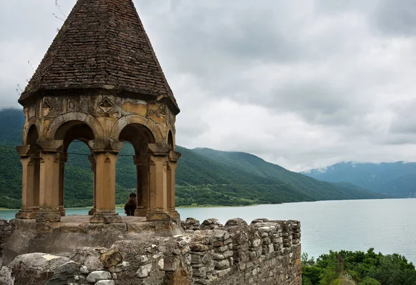 Fortaleza Medieval Ananuri Embalse Zhinvali Las Montañas Del Cáucaso —  Fotos de Stock