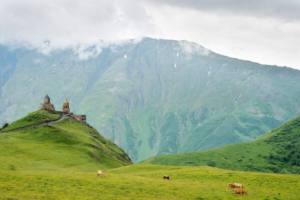 Trinity Church in Gergeti - Gergetis Tsminda Sameba