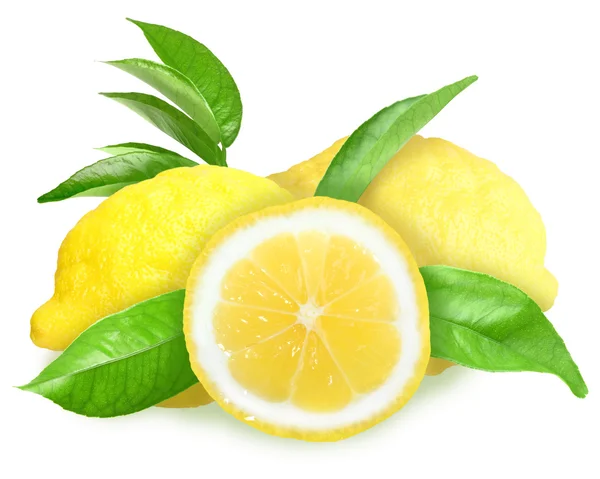 Свіжі жовті лимони з зеленим листям — стокове фото