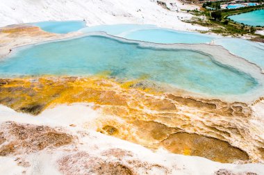 pamukkale turkuaz su Traverten havuzları