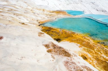 pamukkale turkuaz su Traverten havuzları