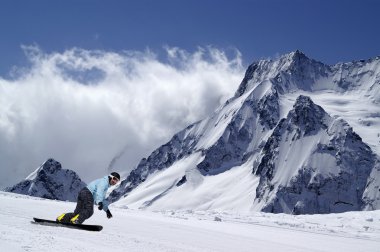 Bakırlı yamaç Snowboarder