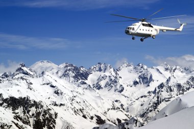 yüksek dağlarda Heliski'nin
