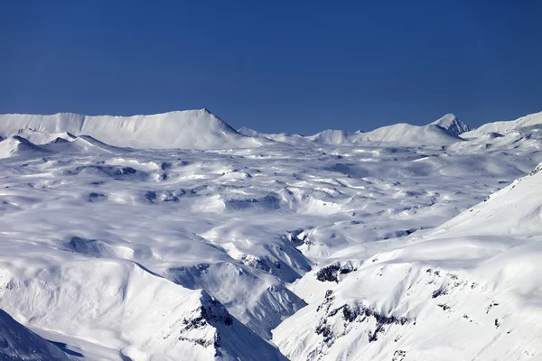 雪の山の台地 — ストック写真