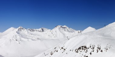 karlı kış Dağları Panoraması. Kafkas Dağları, Gürcistan