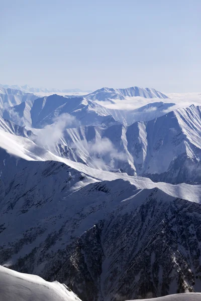 Winter mountains in haze — Stock Photo, Image