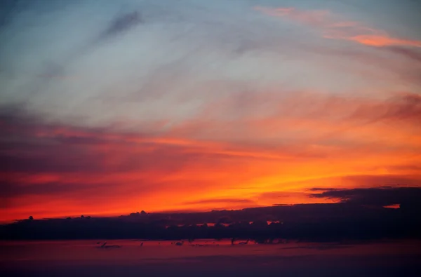 Cielo ardiente del amanecer —  Fotos de Stock