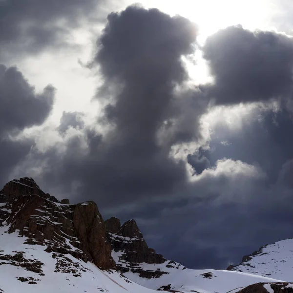 Sněžné Hory Obloha Šedými Mraky Před Bouří Turecko Střední Pohoří — Stock fotografie