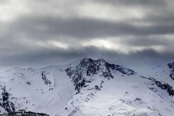 Montagnes Enneigées Dans Brume Nuages Orageux Avant Blizzard Montagnes Caucase — Photo