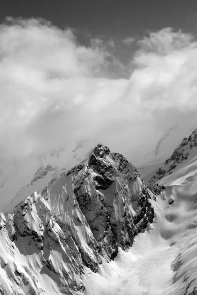Чорно Білий Вид Снігові Гори Хмарі Кавказькі Гори Регіон Домбей — стокове фото